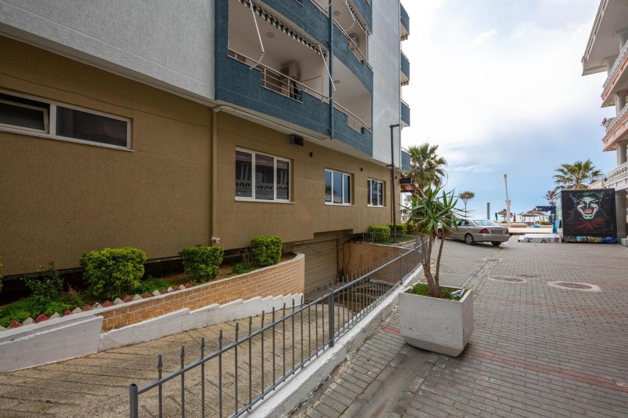 Hotel Vera Kryemëdhenji Exterior foto